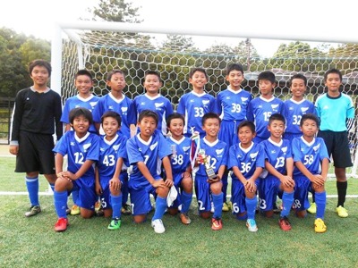 �X�|�[�c�N���u�a�̎R���B�[���H�i�a�̎R�s�j